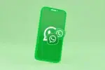 Illustration of a smartphone showing two WhatsApp icons - how to use two WhatsApp accounts in one app